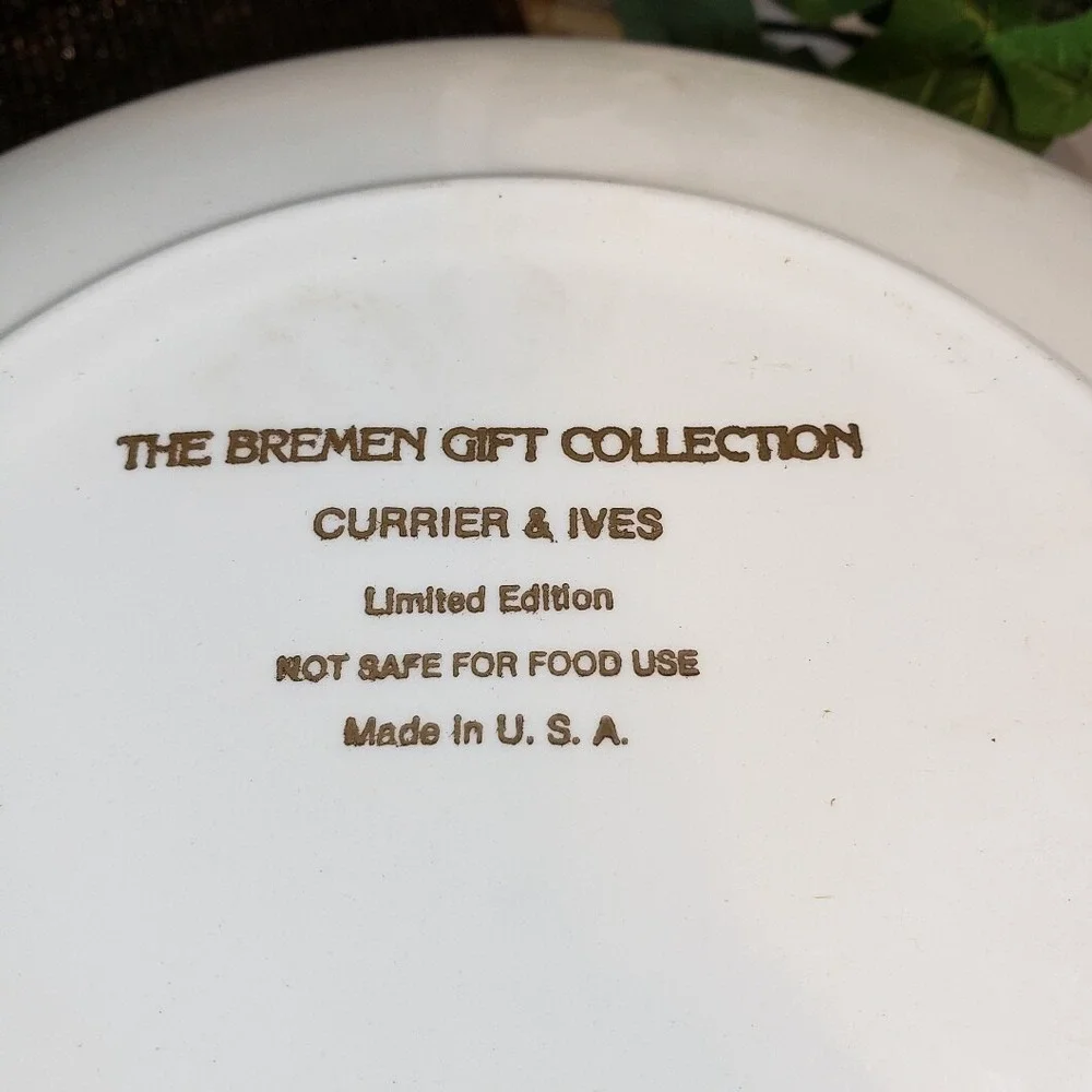 2 Currier & Ives Collector Plate (The Farmer's Home & The Homestead in Winter)